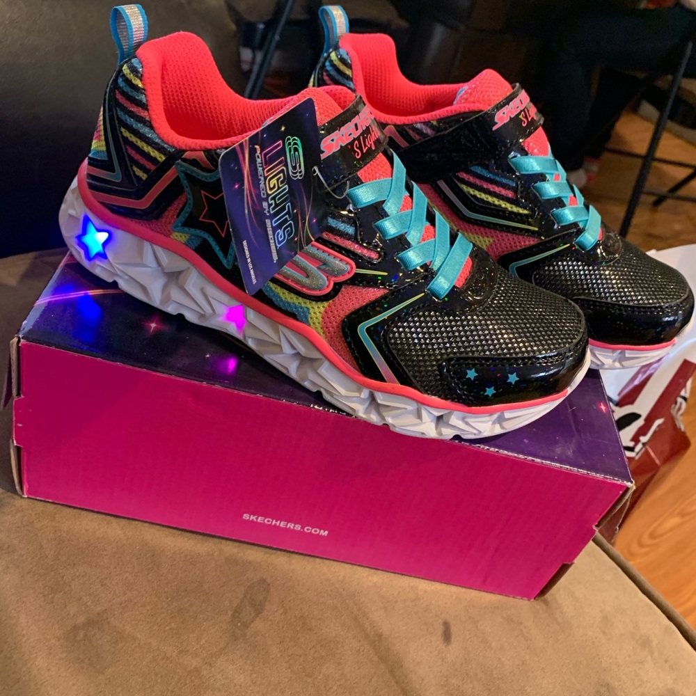 Skechers S lights